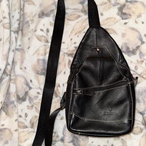 Elegant Black Leather Crossbody Bag